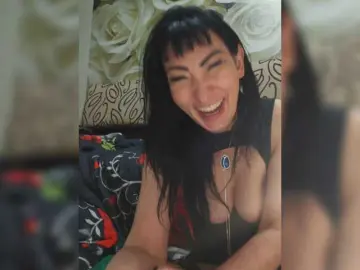 XxxDirtyBitchxxx  live sex cam