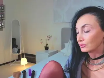 Avrora-Mars  live sex cam