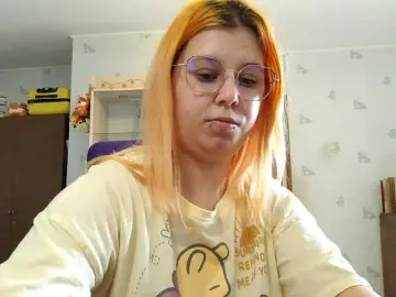 BlytheMcnail  live sex cam