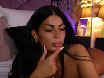 EvaRayne  live sex cam
