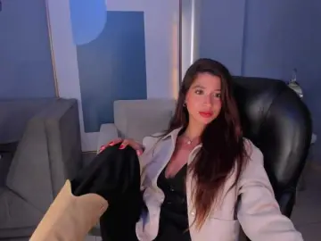 GiannaWatson  live sex cam
