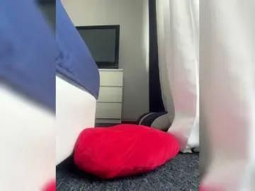 MokraPipunia04  live sex cam