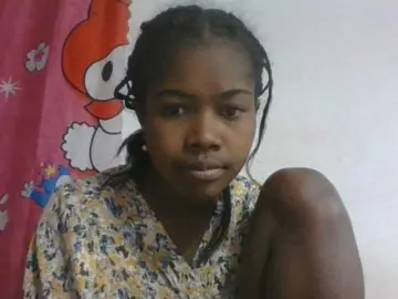 Phaniah1a  live sex cam