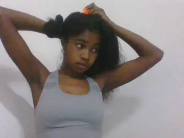 Phaniah1a  live sex cam