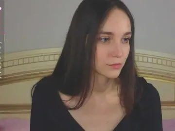 SoftieDream  live sex cam