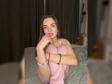Gymnastbaby1  live sex cam