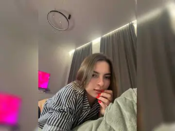 Gymnastbaby1  live sex cam