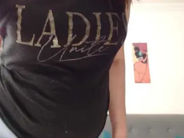 Mature-sexx  live sex cam