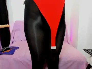 Mature-sexx  live sex cam