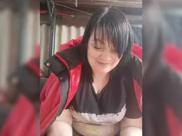 Ailin2  live sex cam