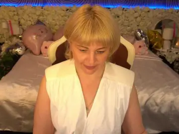 AmiraNight  live sex cam
