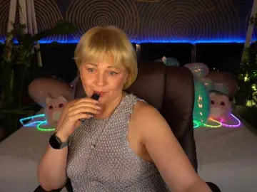 AmiraNight  live sex cam