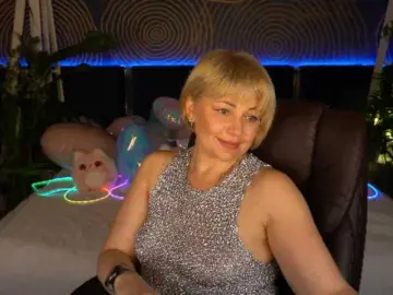 AmiraNight  live sex cam