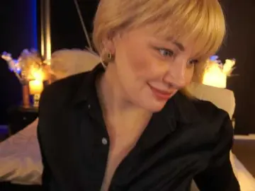 AmiraNight  live sex cam