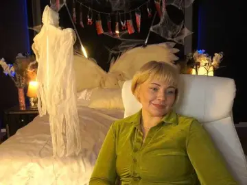 AmiraNight  live sex cam