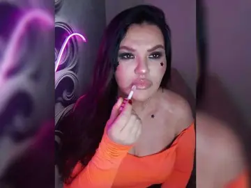 Brunetochkaaa  live sex cam