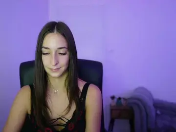 Crystalbrunette18  live sex cam