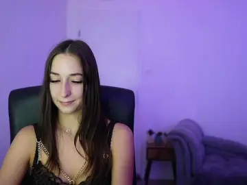 Crystalbrunette18  live sex cam