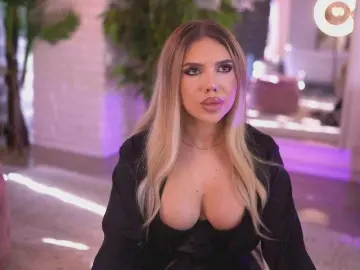 MaevaRey  live sex cam