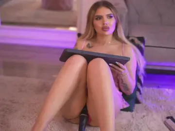 MaevaRey  live sex cam