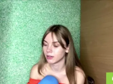 SunStrike  live sex cam