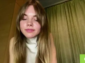 SunStrike  live sex cam