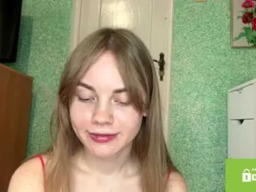 SunStrike  live sex cam