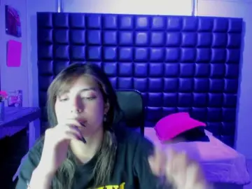 VileettaMiller  live sex cam