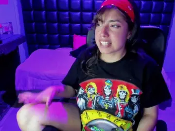 VileettaMiller  live sex cam