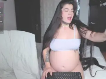 Emilyapunzel  live sex cam