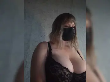 Magiccrazy  live sex cam