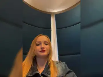 LadyTatiana  live sex cam