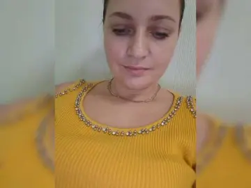 MiLAshKaA  live sex cam