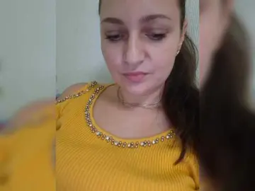 MiLAshKaA  live sex cam