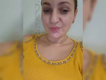 MiLAshKaA  live sex cam