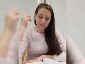 MiLAshKaA  live sex cam