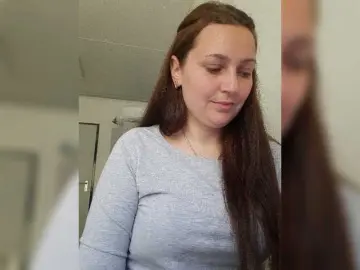 MiLAshKaA  live sex cam