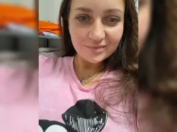 MiLAshKaA  live sex cam