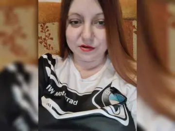 MilfaSguirt  live sex cam