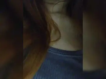 MilfaSguirt  live sex cam