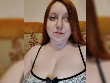 MilfaSguirt  live sex cam