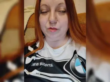 MilfaSguirt  live sex cam