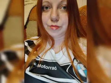 MilfaSguirt  live sex cam