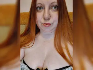 MilfaSguirt  live sex cam