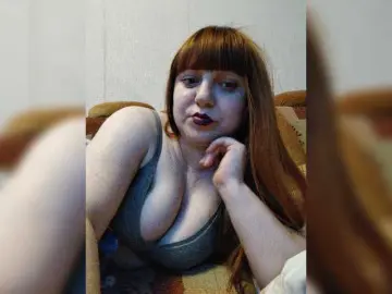 MilfaSguirt  live sex cam