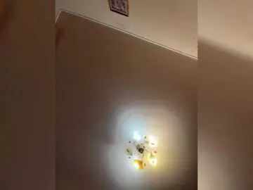 MilfaSguirt  live sex cam