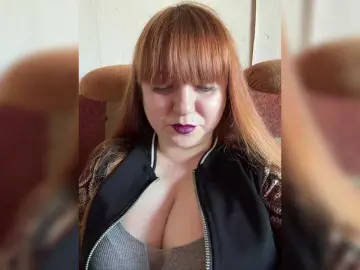 MilfaSguirt  live sex cam