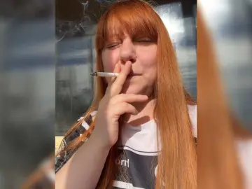 MilfaSguirt  live sex cam