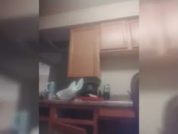 Quaylababe1  live sex cam