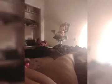 Quaylababe1  live sex cam